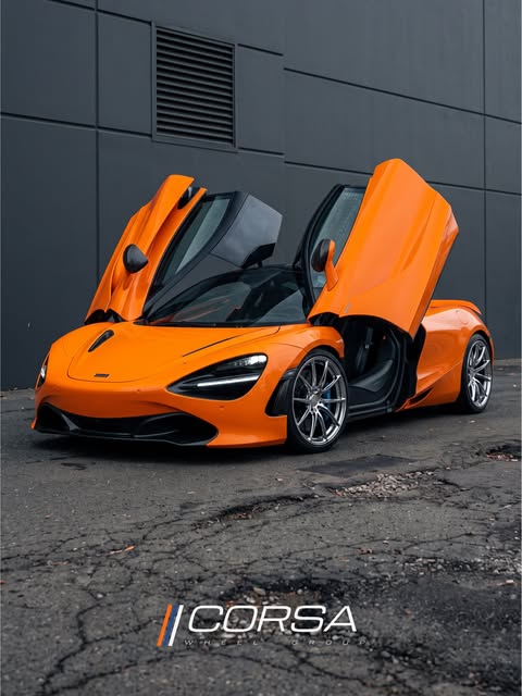 McLaren 720S on polished Corsa RS-X monoblocks